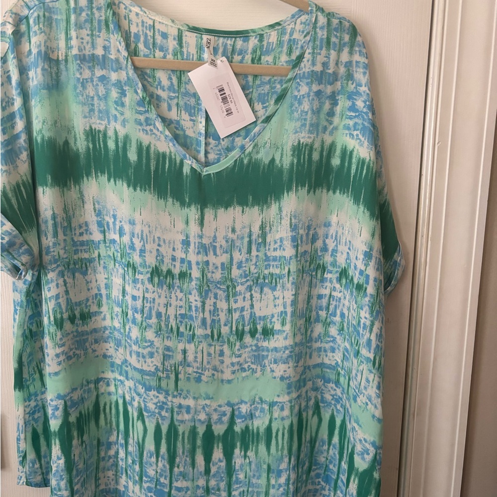 NWT 2x spring tunic Zanana